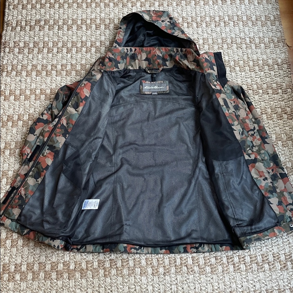 Eddie Baur Packable Camouflage Rainfoil Jacket, Small - Picture 3 of 13